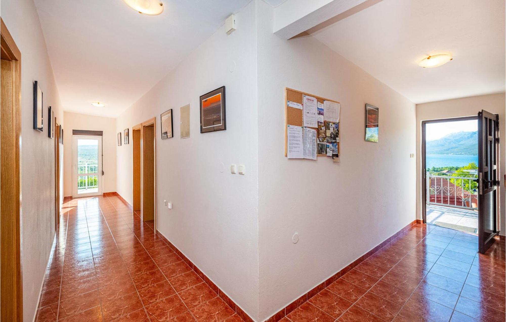Beautiful Home In Rovanjska With Wifi Екстериор снимка